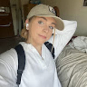 Meet your Posher, Julia